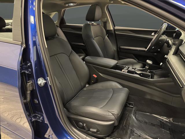 Used 2025 Kia K5 EX image 30