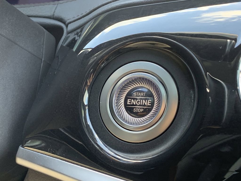 Certified 2020 Mercedes-Benz S 560 4MATIC Sedan image 26