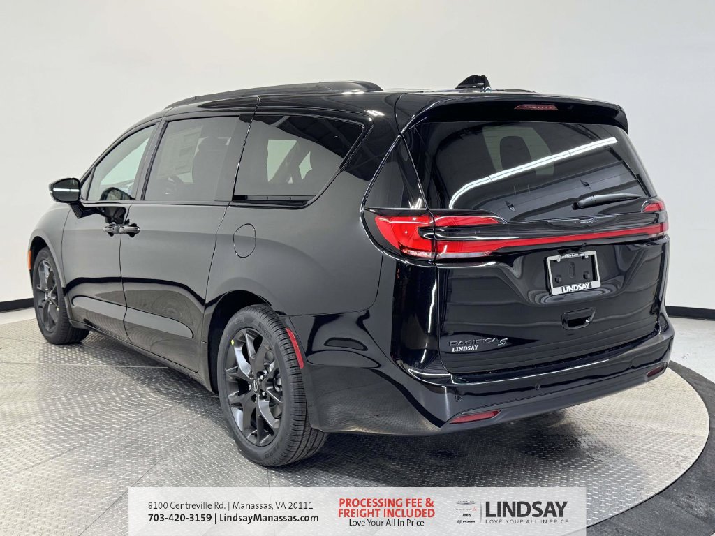 New 2026 Chrysler Pacifica Select w/ S Appearance Package FWD image 6