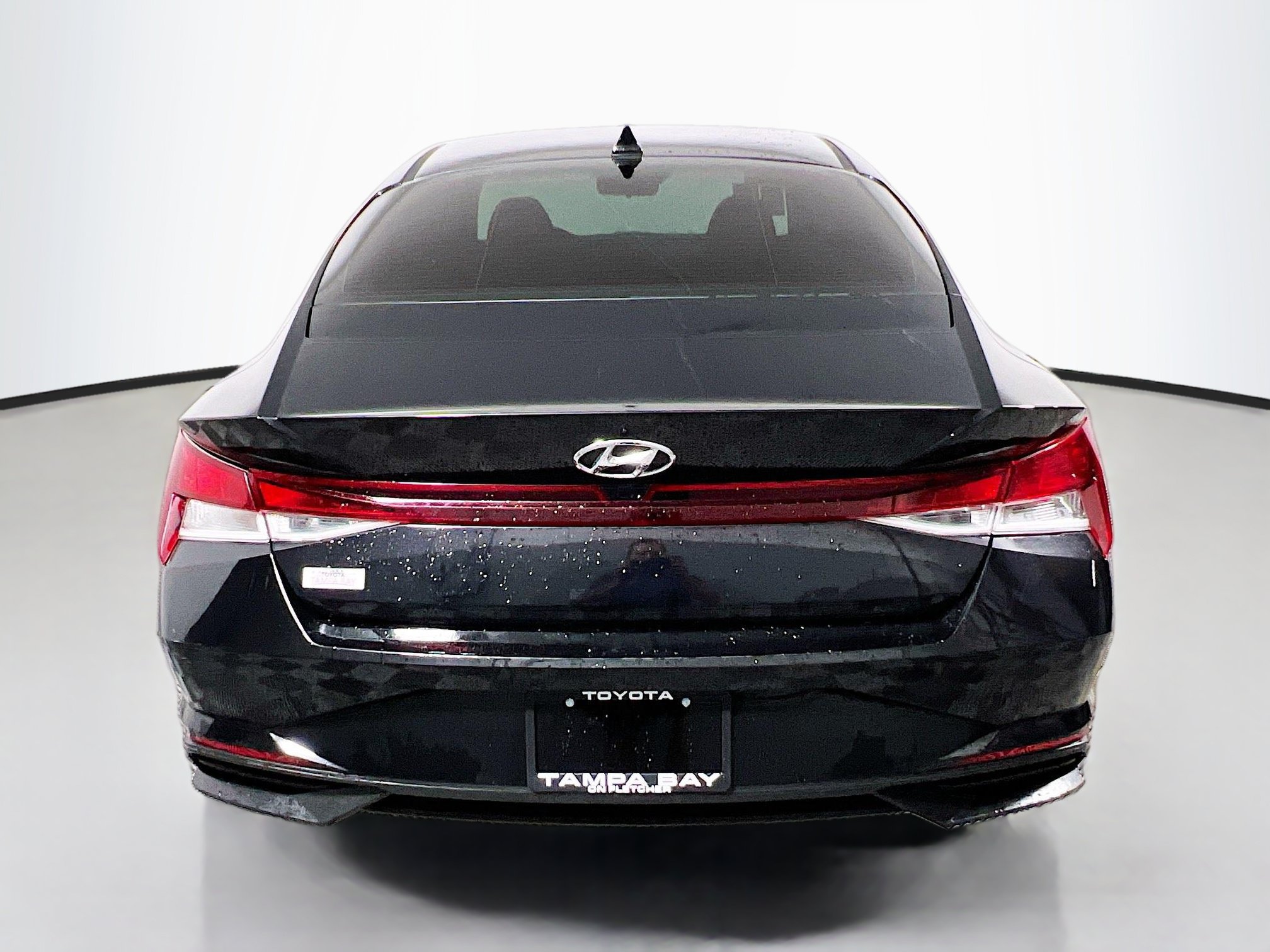 Used 2021 Hyundai Elantra SEL FWD image 6