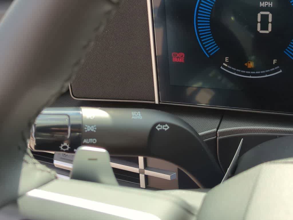 New 2026 Hyundai Santa Fe SE FWD image 27
