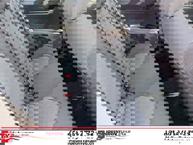 Used 2023 Toyota Camry LE image 32