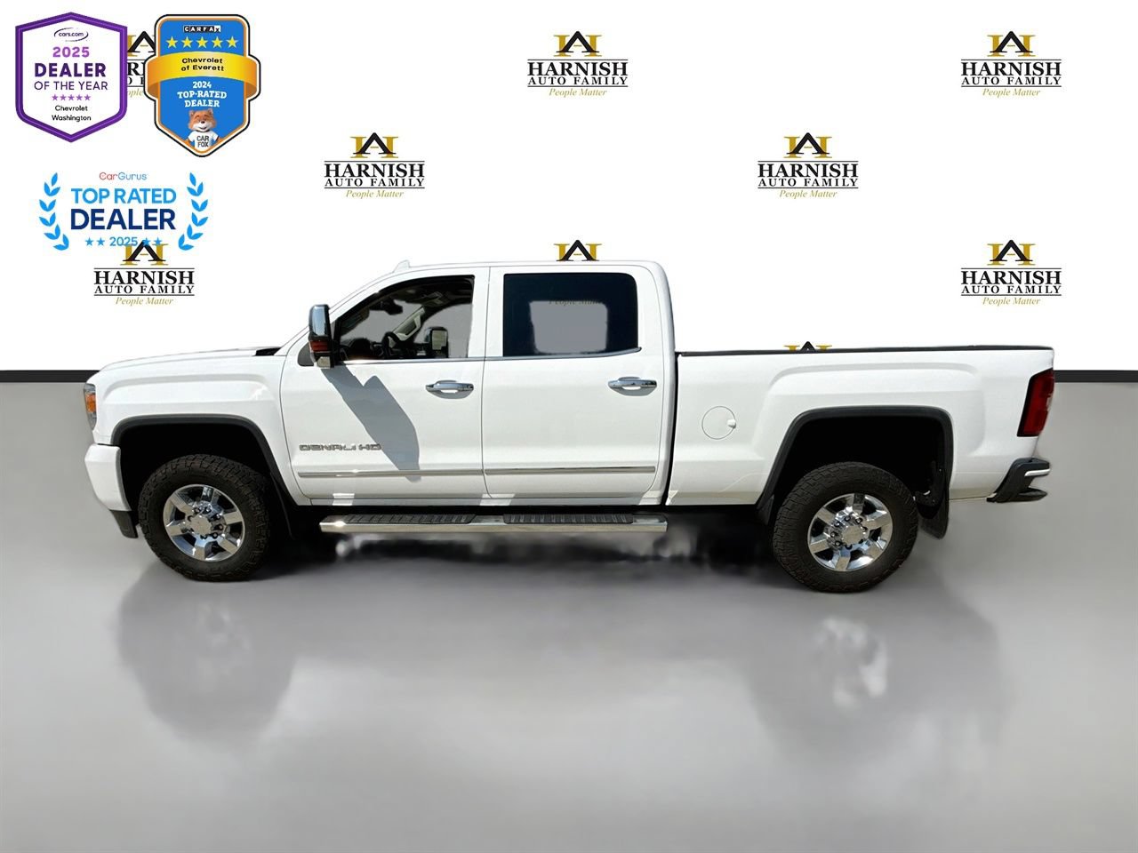 Used 2015 GMC Sierra 3500 Denali AWD/4WD image 2