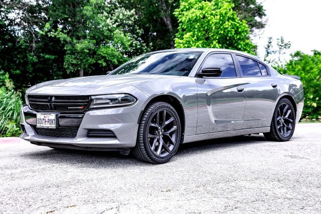 Used 2019 Dodge Charger SXT w/ Plus Group RWD image 12