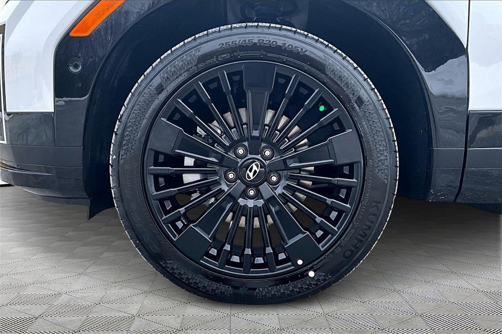 Certified 2026 Hyundai Santa Fe Calligraphy image 9