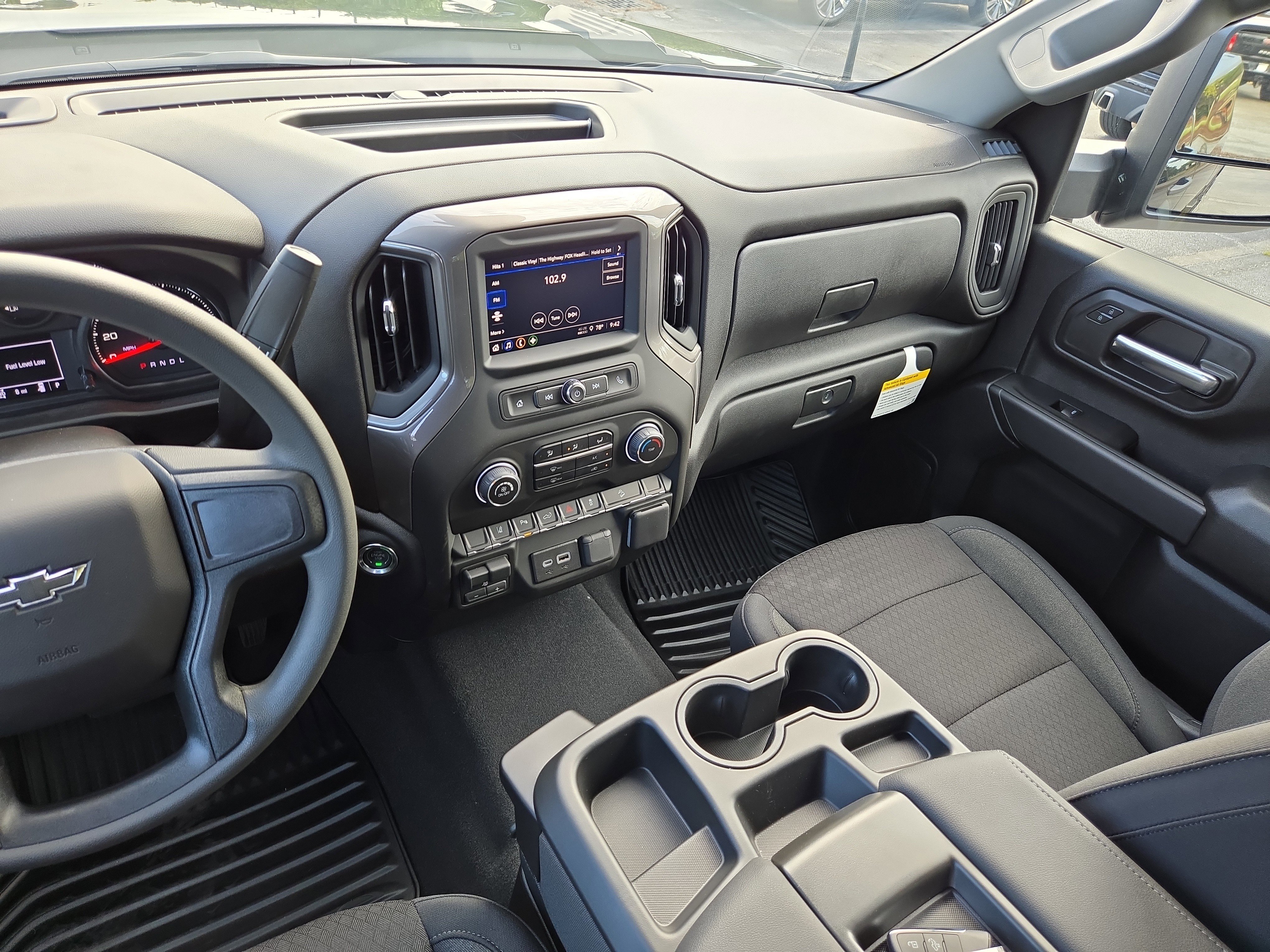 New 2026 Chevrolet Silverado 2500 Custom w/ Custom Value Package image 22
