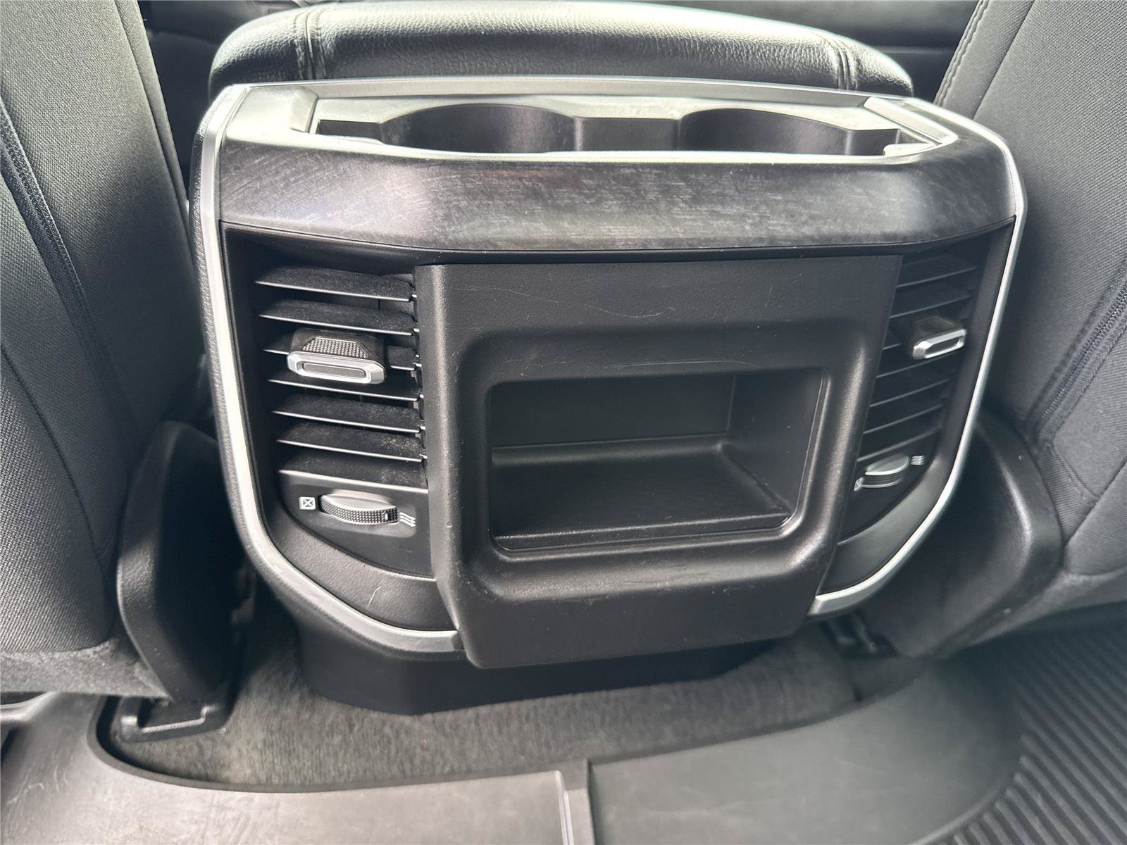 Used 2022 RAM 1500 Big Horn AWD/4WD image 33