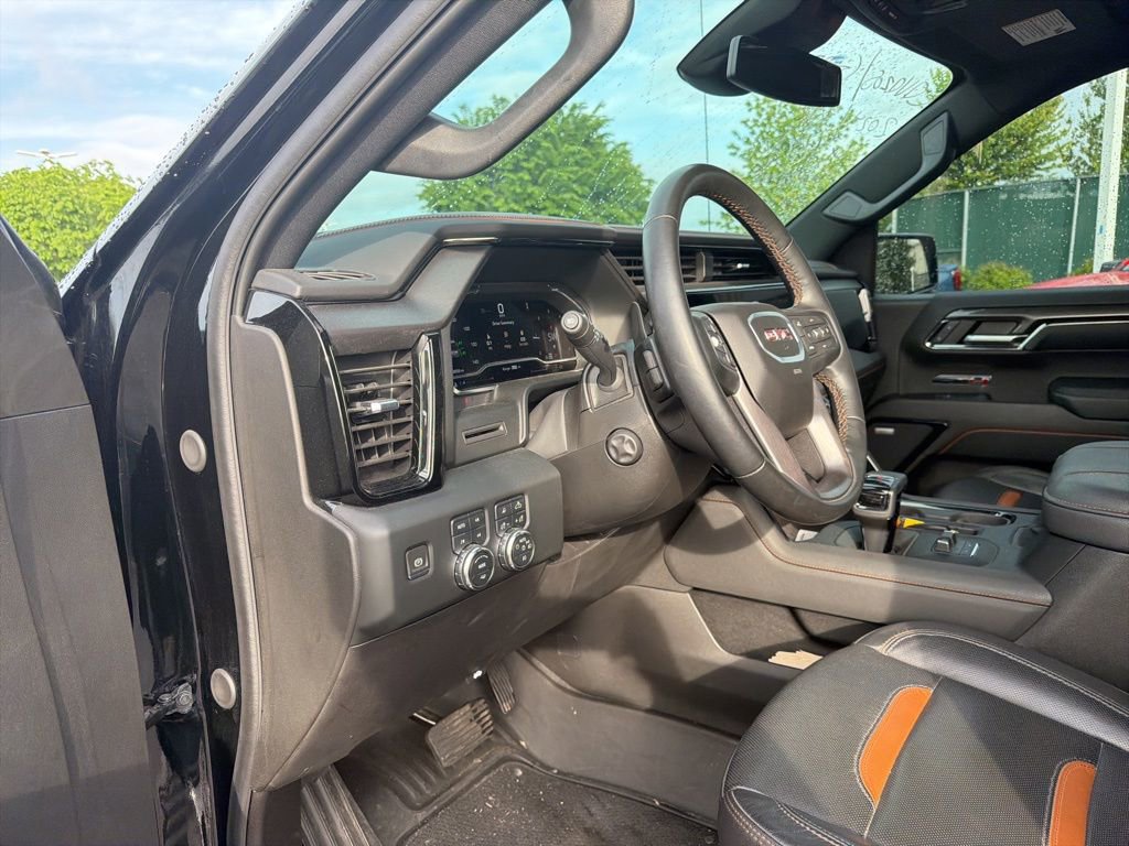 Certified 2024 GMC Sierra 1500 AT4 w/ AT4 Premium Package AWD/4WD image 12