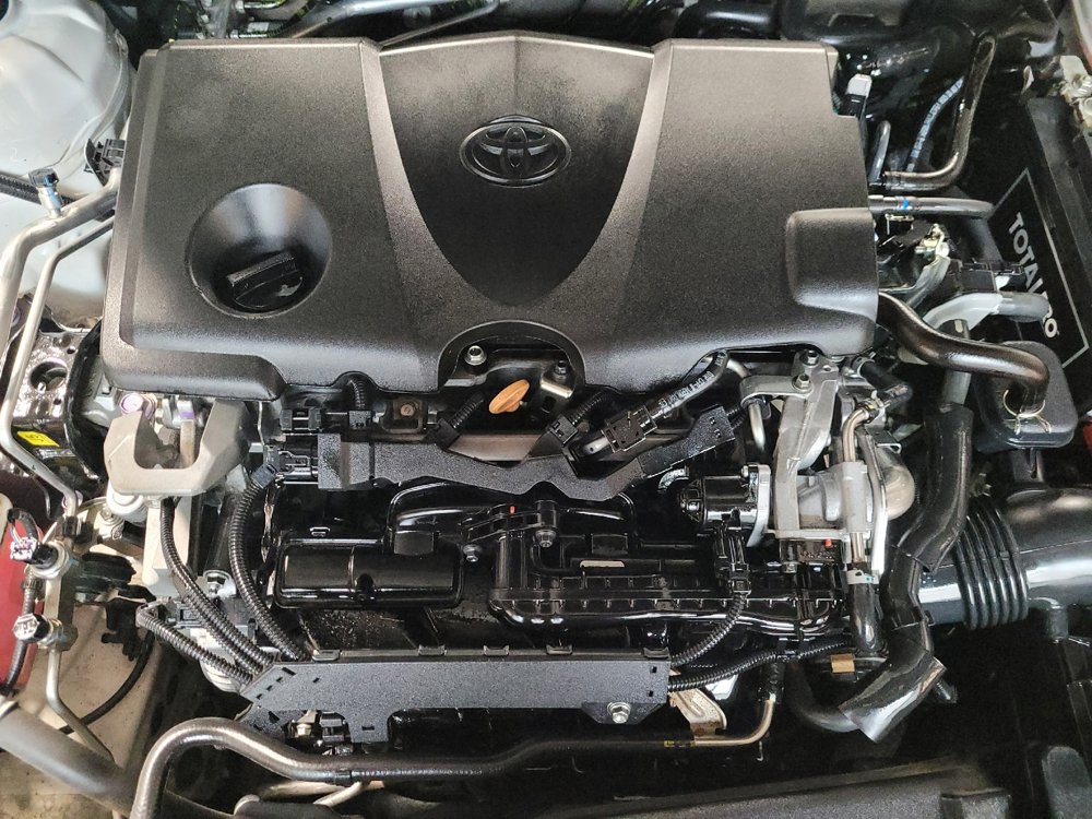 Used 2019 Toyota Camry LE image 30