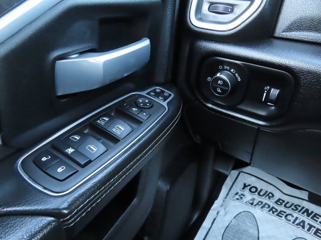 Used 2024 RAM 3500 Big Horn image 31