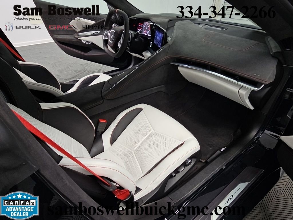Used 2023 Chevrolet Corvette Stingray Premium Cpe w/ Z51 Performance Package RWD image 38