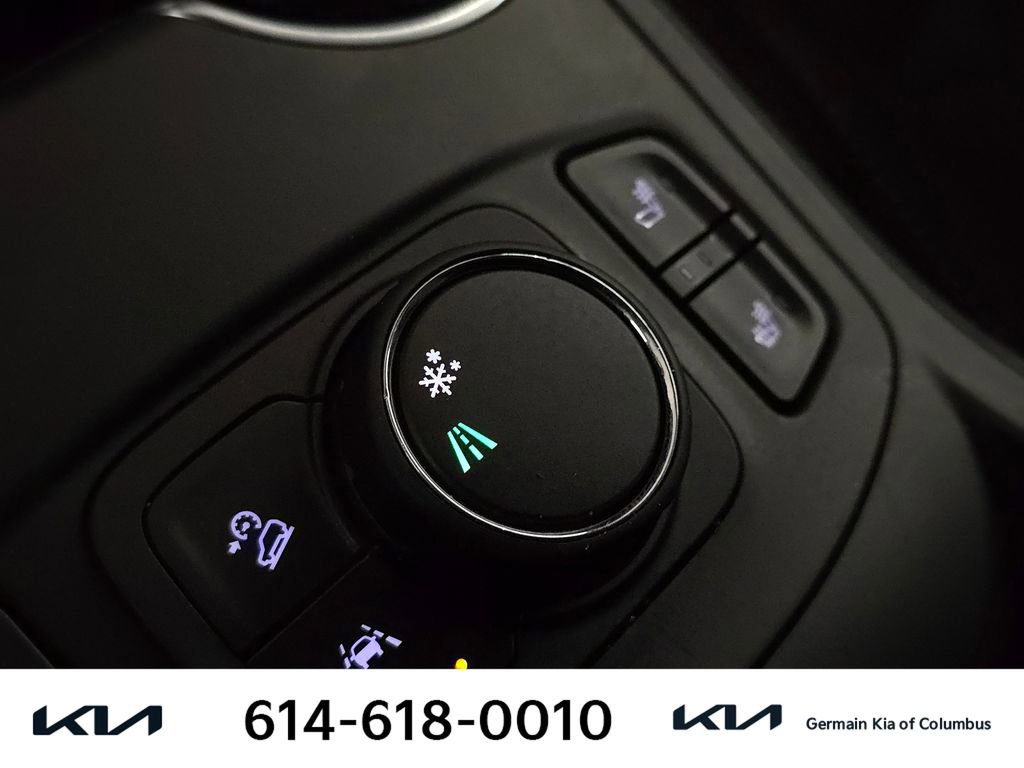 Used 2019 GMC Terrain SLT w/ Preferred Package image 33