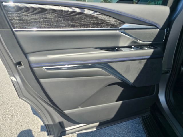 Used 2026 Cadillac Escalade IQ Sport 1 AWD/4WD image 15