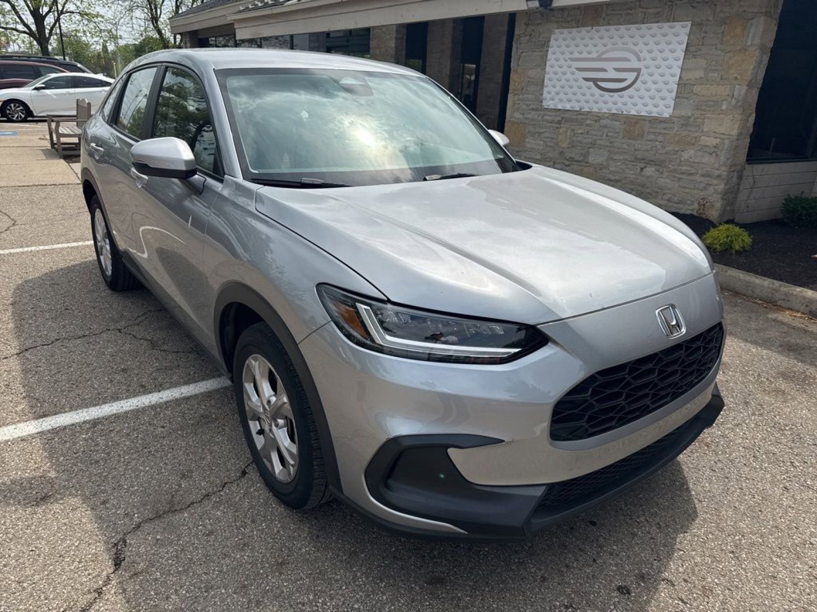 Certified 2023 Honda HR-V LX image 6