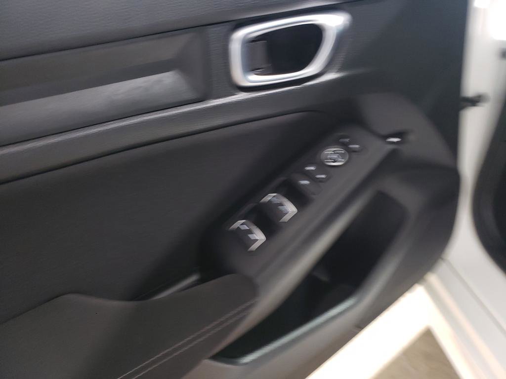 Used 2023 Honda Civic Sport image 11