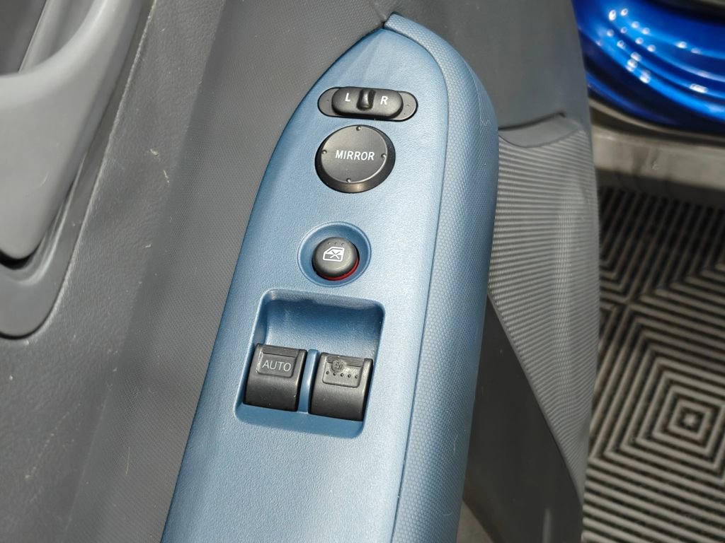 Used 2004 Honda Element EX image 30