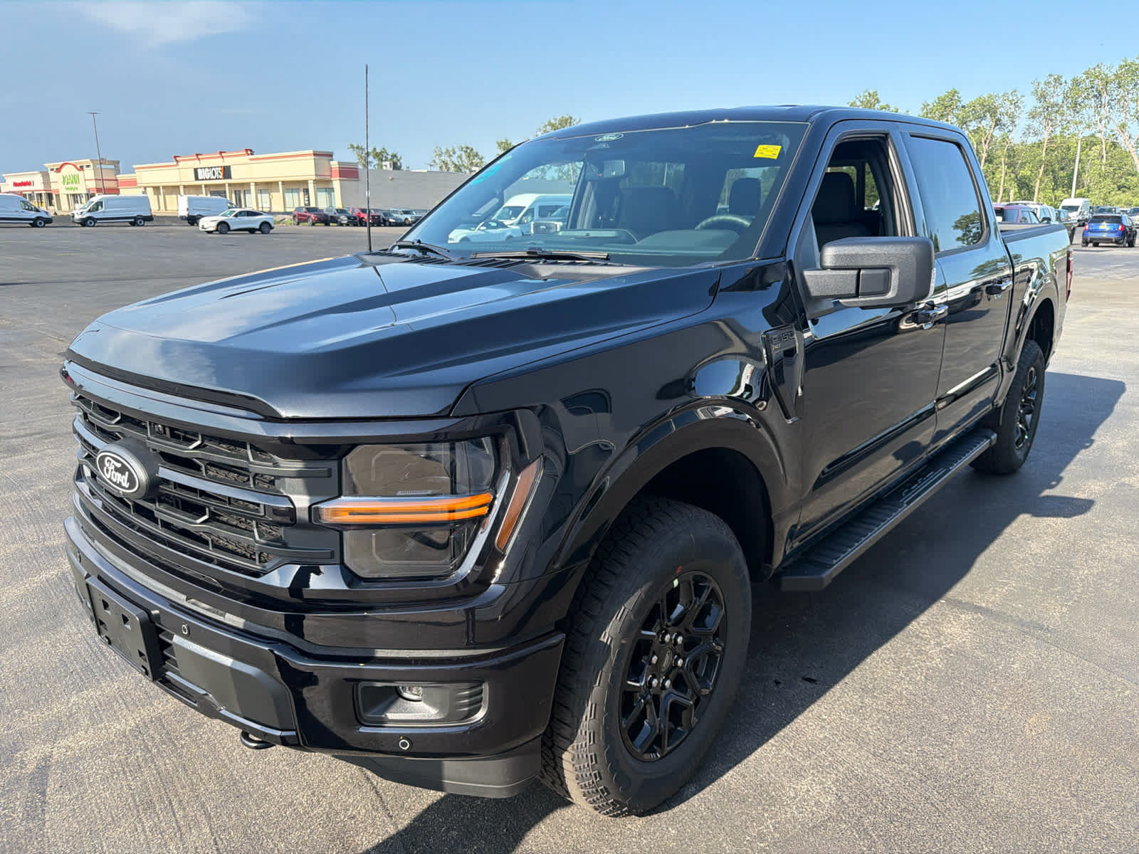 New 2026 Ford F150 XLT w/ Equipment Group 302A MID AWD/4WD image 2