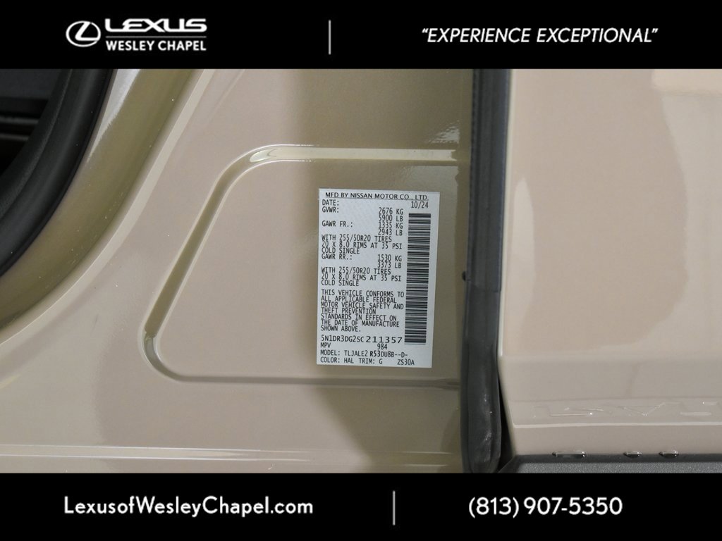 Used 2025 Nissan Pathfinder Platinum w/ Cargo Package image 49