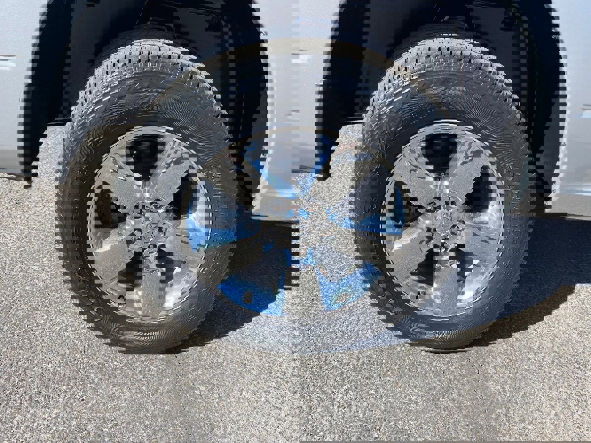 Used 2015 RAM 1500 Big Horn RWD image 42