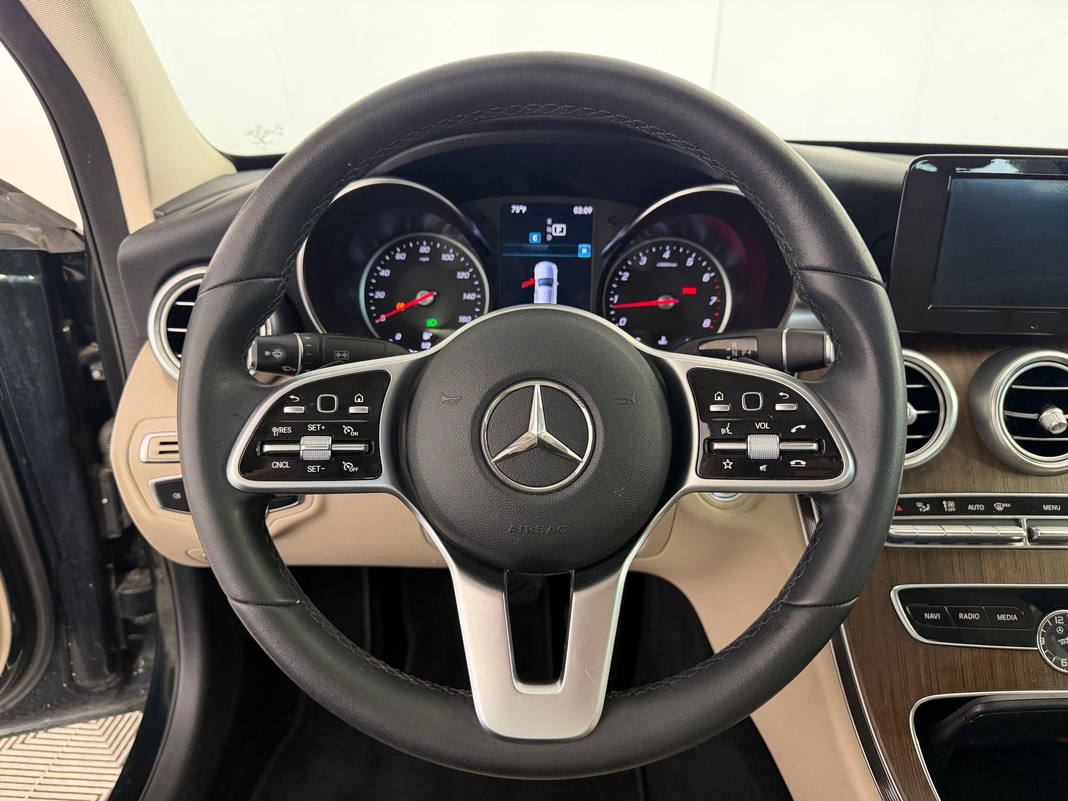 Used 2019 Mercedes-Benz C 300 4MATIC Sedan image 15