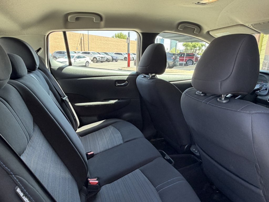 Used 2024 Nissan Leaf S FWD image 36