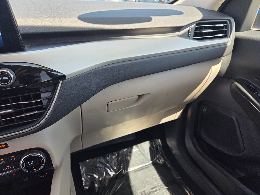 Used 2020 Ford Escape SEL FWD image 26