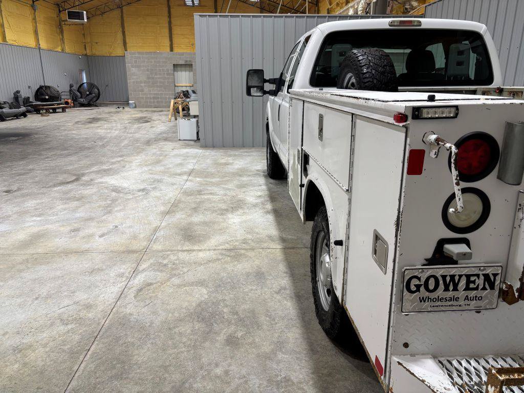 Used 2015 Ford F250 XL AWD/4WD image 9