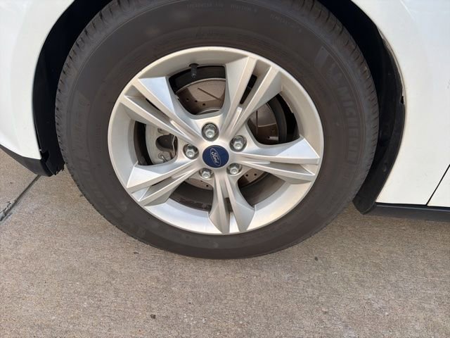 Used 2013 Ford Focus SE FWD image 11