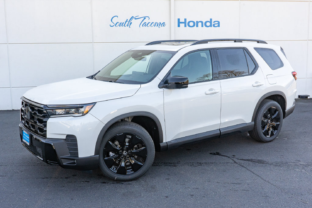 New 2026 Honda Pilot Black Edition image 2