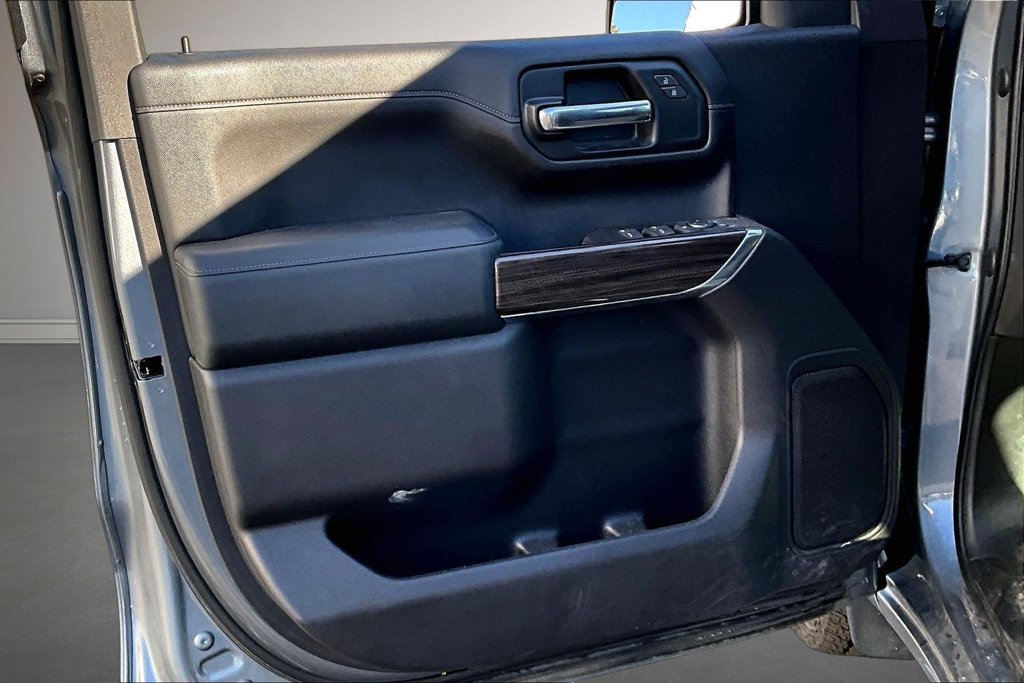 Used 2020 Chevrolet Silverado 1500 LT w/ All-Star Edition AWD/4WD image 18