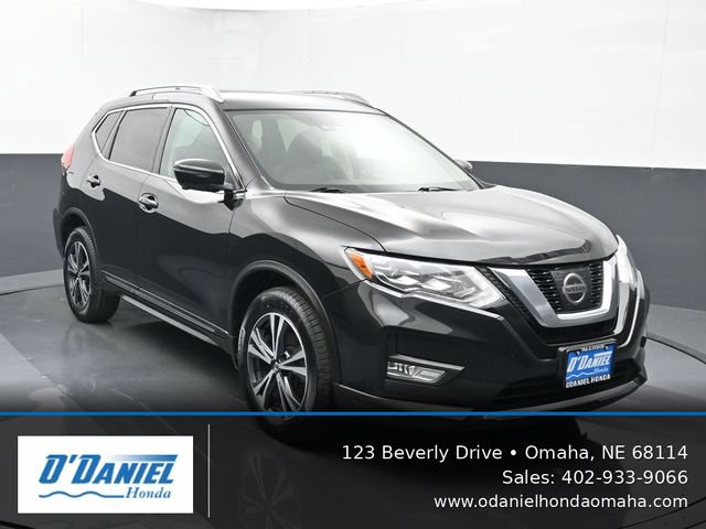 Used 2017 Nissan Rogue SL w/ SL Premium Package AWD/4WD image 8