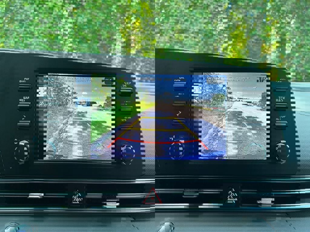 New 2025 Hyundai Elantra Sport image 14