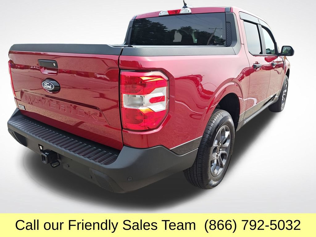 Used 2025 Ford Maverick XLT w/ Equipment Group 302A AWD/4WD image 6