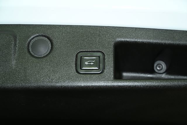 Used 2022 Chevrolet Equinox Premier image 63