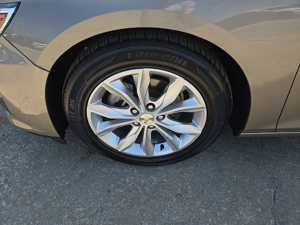 Used 2024 Chevrolet Malibu LT FWD image 24