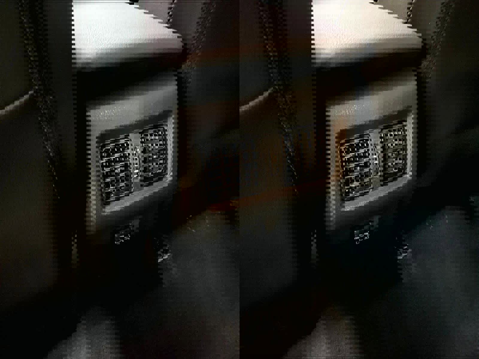 Used 2026 Toyota Camry SE image 28