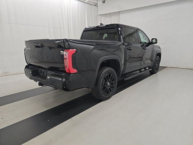 Used 2025 Toyota Tundra Limited AWD/4WD image 6
