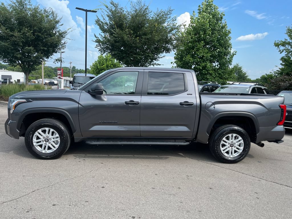Used 2025 Toyota Tundra SR5 AWD/4WD video 4