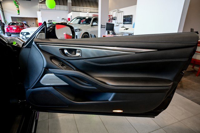 Used 2022 INFINITI Q60 3.0t Luxe w/ Essential Package AWD/4WD image 23