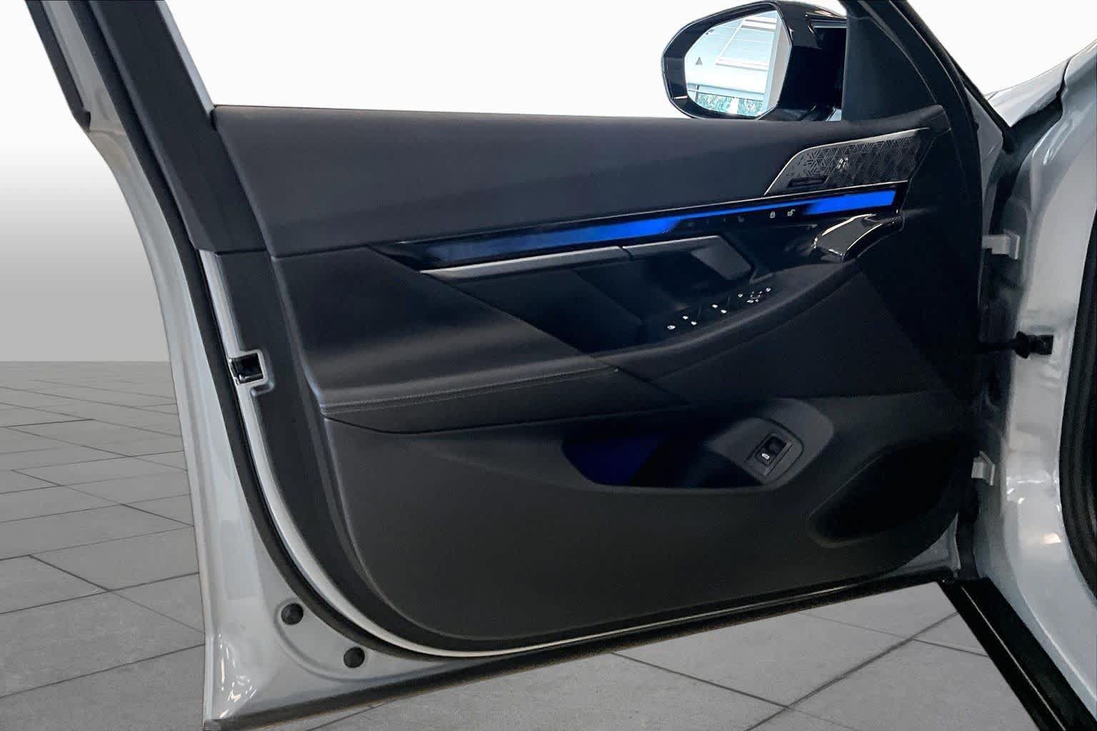 Used 2024 BMW i5 M60 w/ Premium Package AWD/4WD image 20