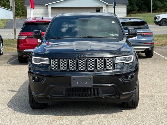 Used 2022 Jeep Grand Cherokee Laredo X image 8