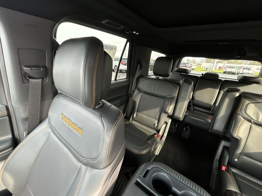 New 2026 Ford Expedition Tremor image 14