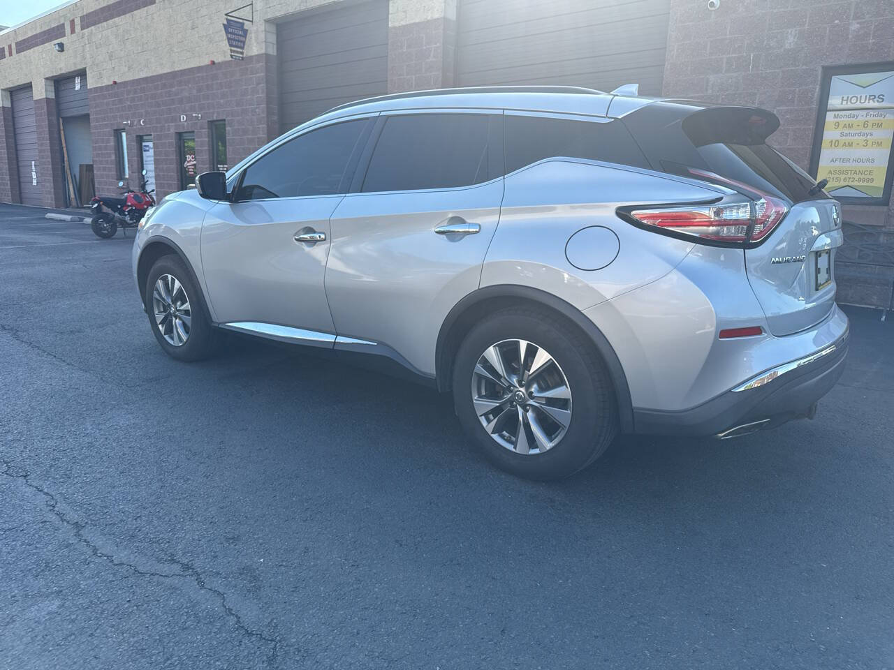 Used 2017 Nissan Murano SV AWD/4WD image 19