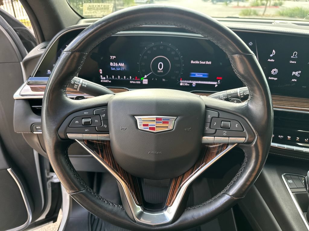 Used 2021 Cadillac Escalade Premium Luxury AWD/4WD image 20