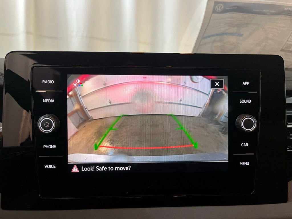 New 2026 Volkswagen Jetta SE FWD image 18