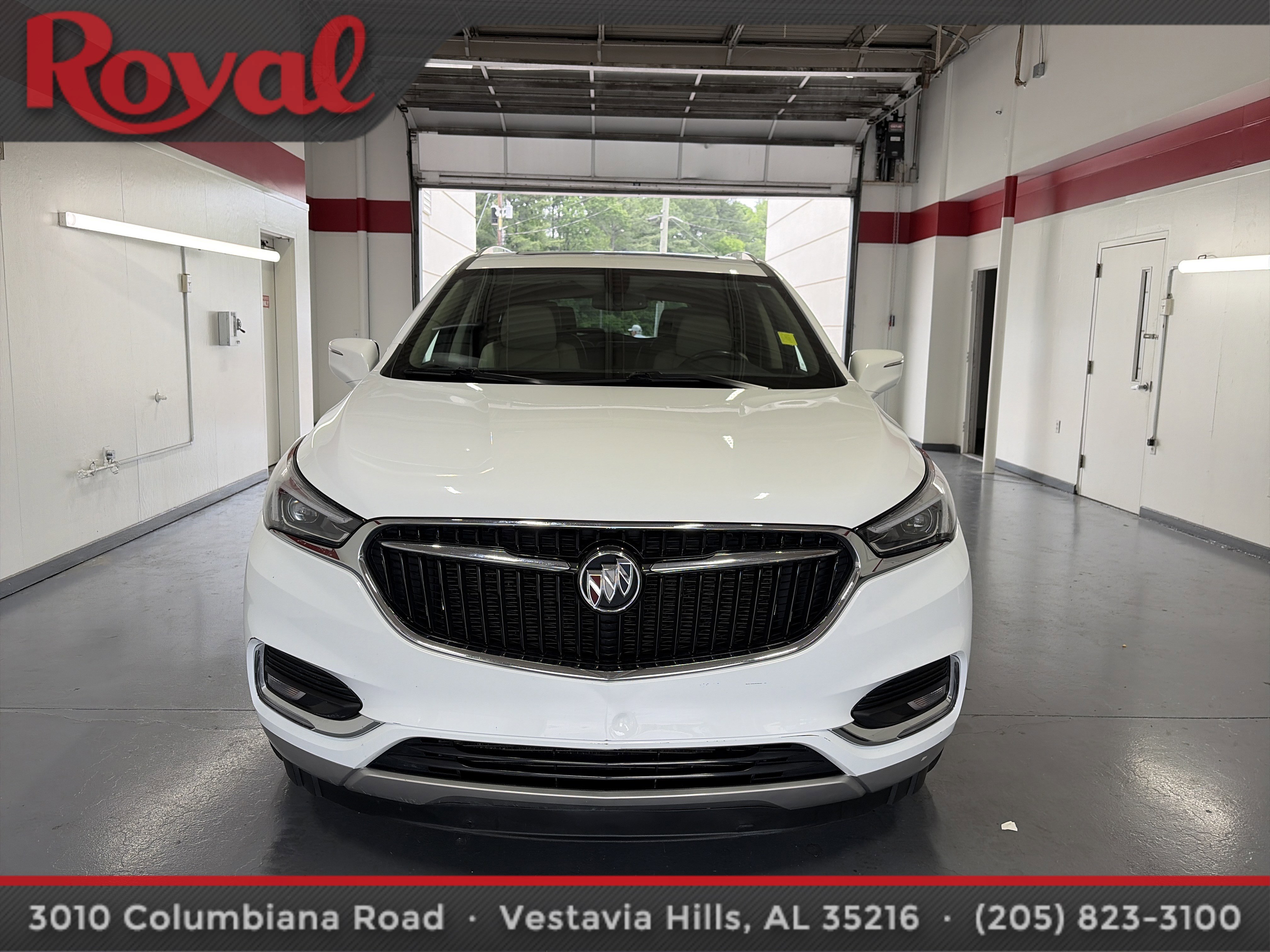 Used 2021 Buick Enclave Essence w/ Sound and Sites Package FWD image 9