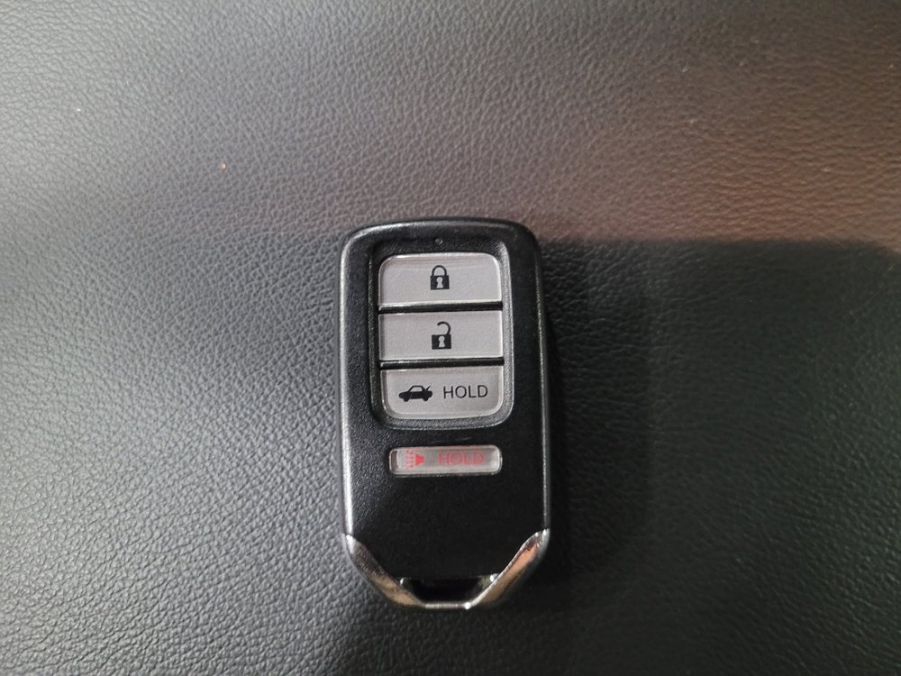 Used 2019 Honda Accord Sport image 32