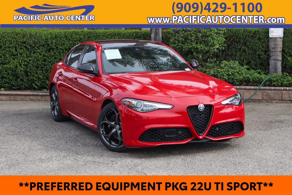 Used 2021 Alfa Romeo Giulia Ti Sport RWD image 1