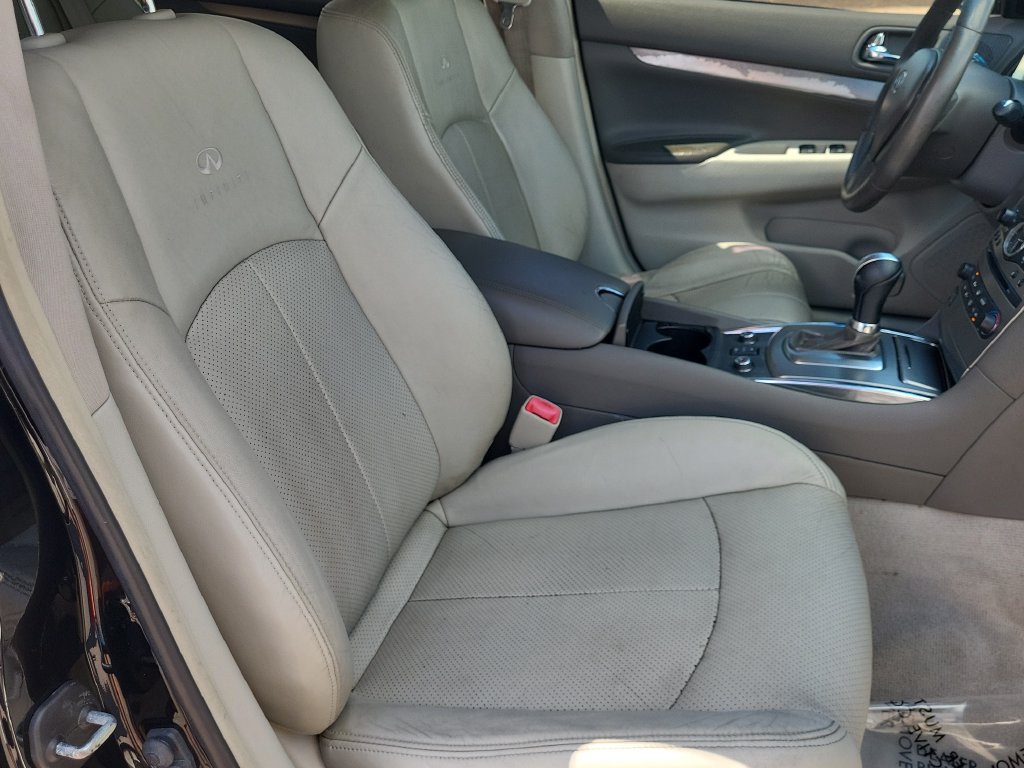 Used 2011 INFINITI G37 x Sedan w/ Premium Pkg AWD/4WD image 21