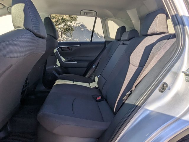 Used 2023 Toyota RAV4 LE image 17